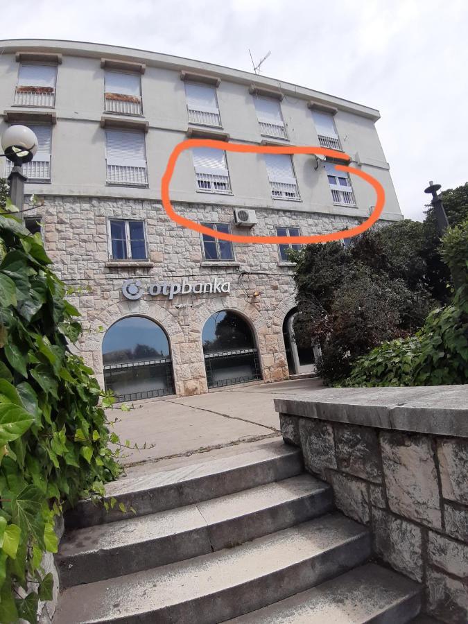 Apartman Petrovic City Center Trogir Exterior foto