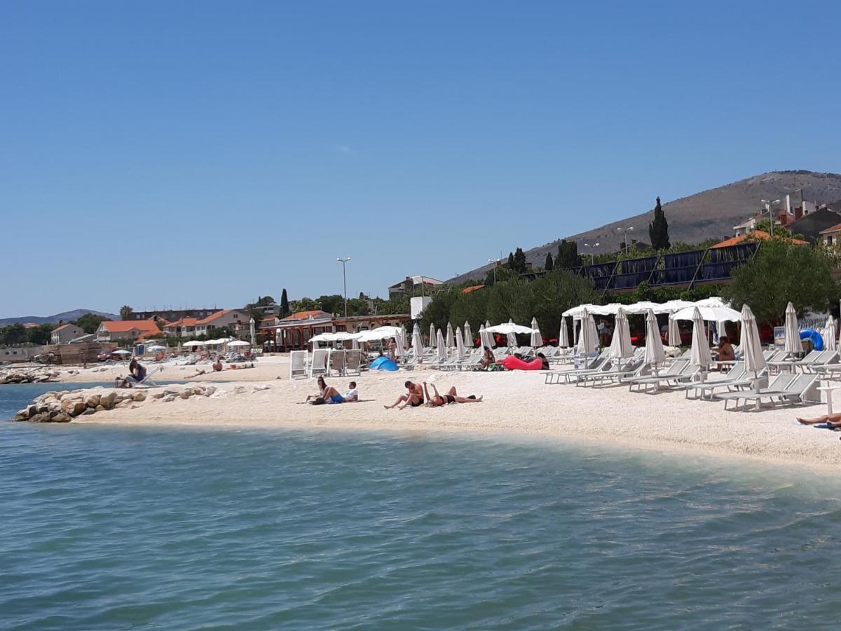 Apartman Petrovic City Center Trogir Exterior foto